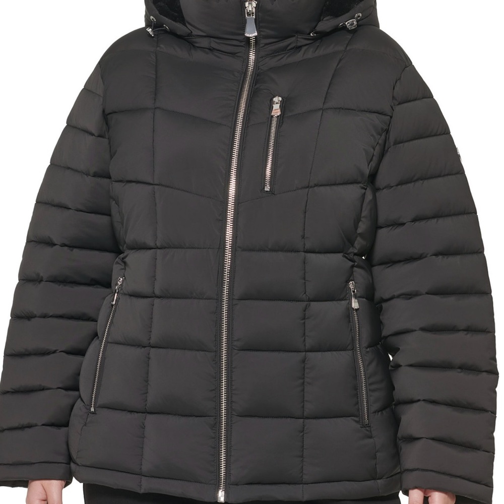 Calvin Klein Women’s Faux-Fur-Trim Hooded Puffer Coat. NWOT SIZE 3X